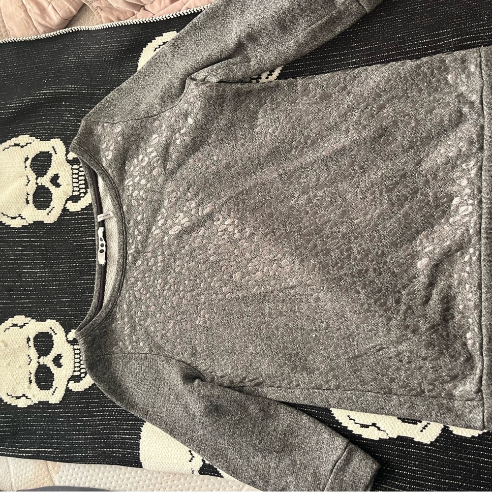 3 dots great sweater